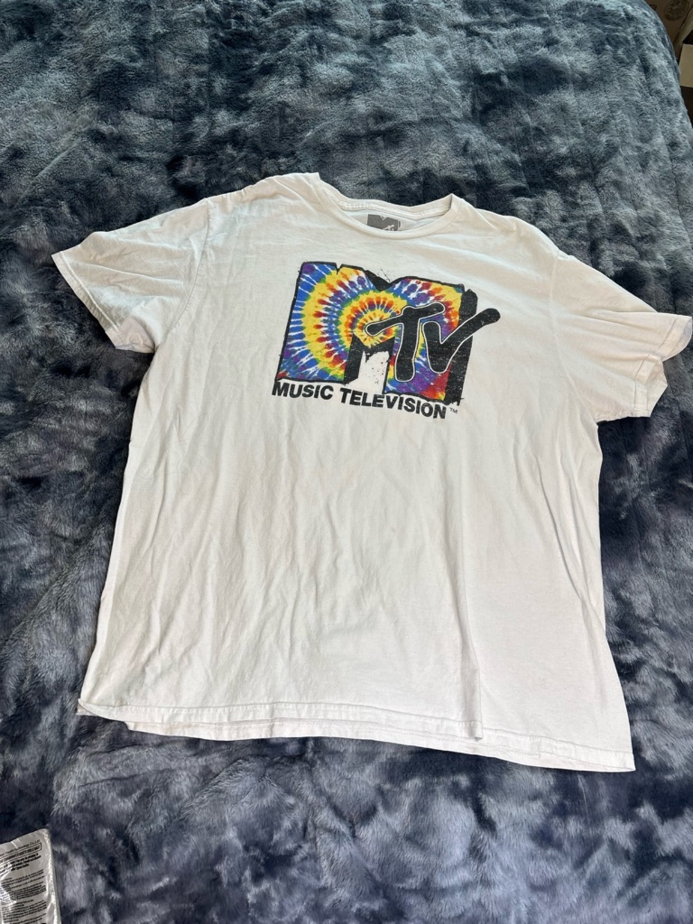MTV Gray Logo Interior Print Tee - White